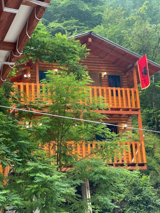 Guri I Lekes Guesthouse Moll' e Shoshit Kültér fotó