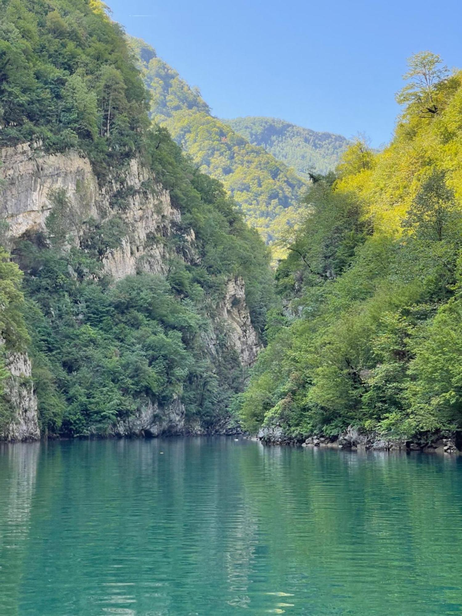 Guri I Lekes Guesthouse Shkodra Kültér fotó