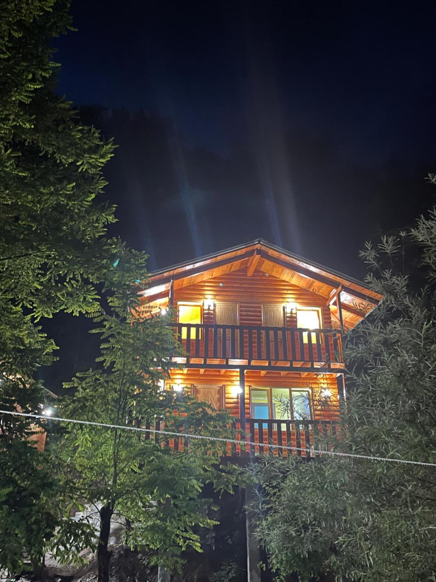 Guri I Lekes Guesthouse Moll' e Shoshit Kültér fotó
