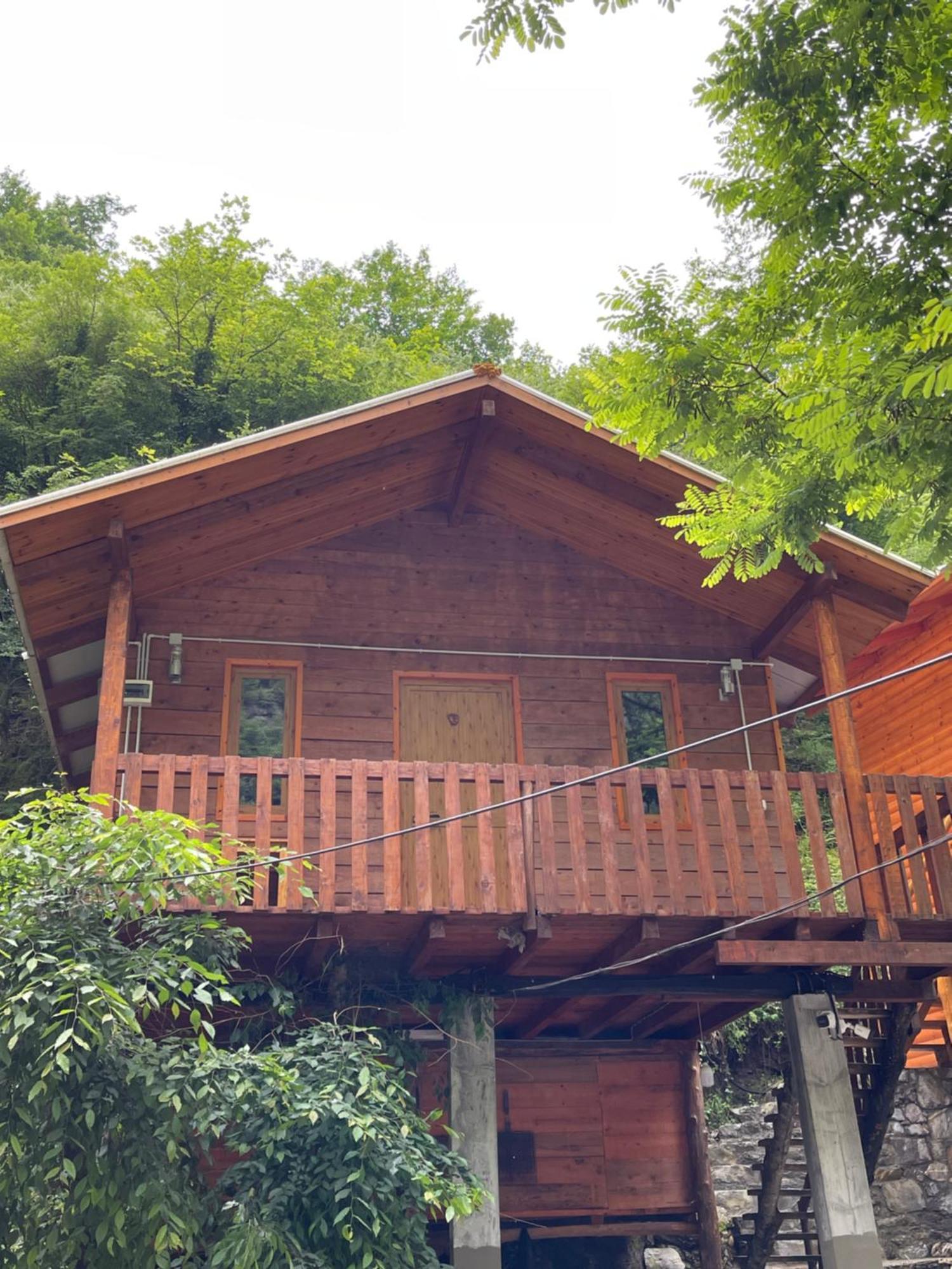 Guri I Lekes Guesthouse Moll' e Shoshit Kültér fotó