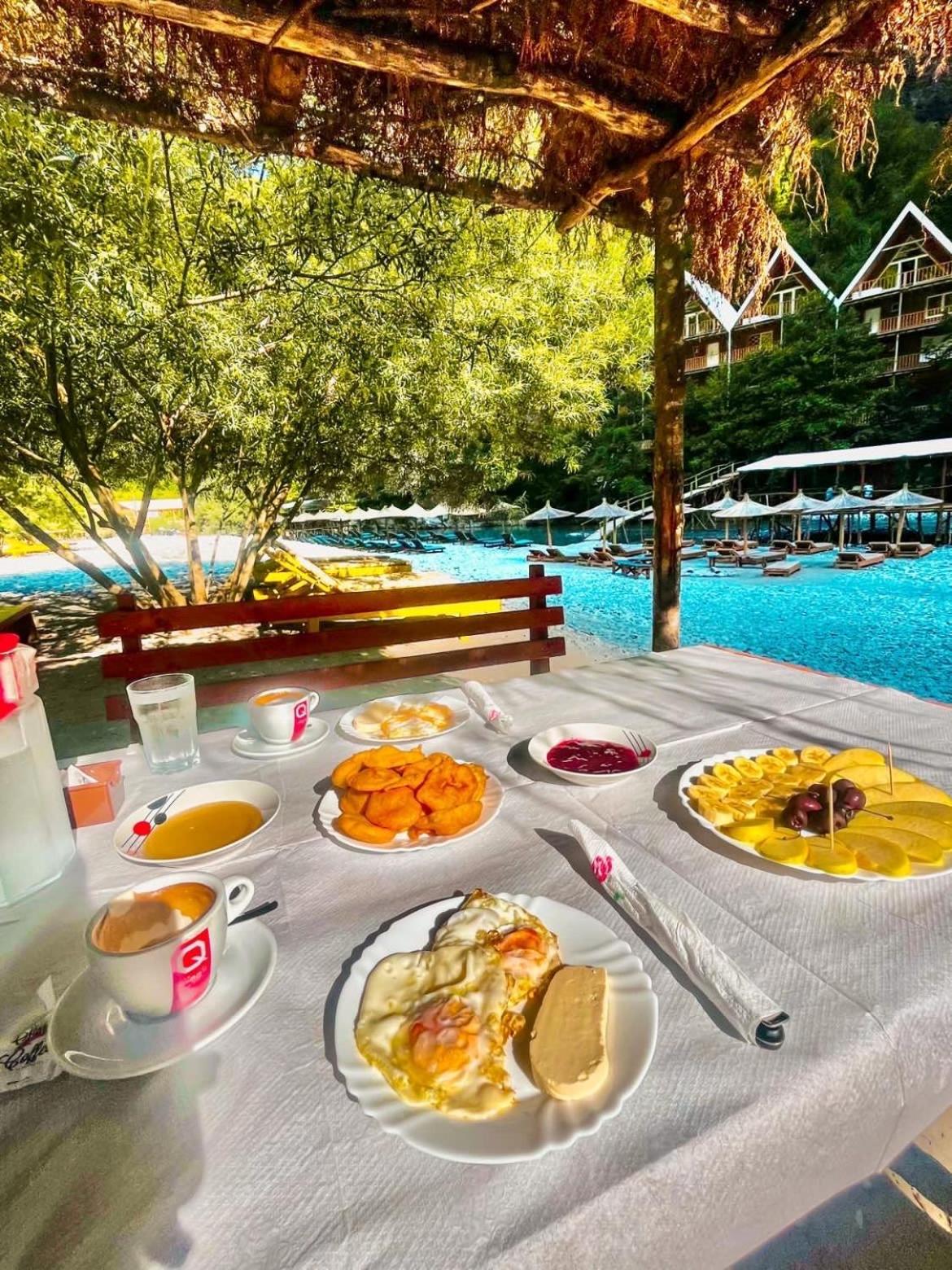 Guri I Lekes Guesthouse Moll' e Shoshit Kültér fotó
