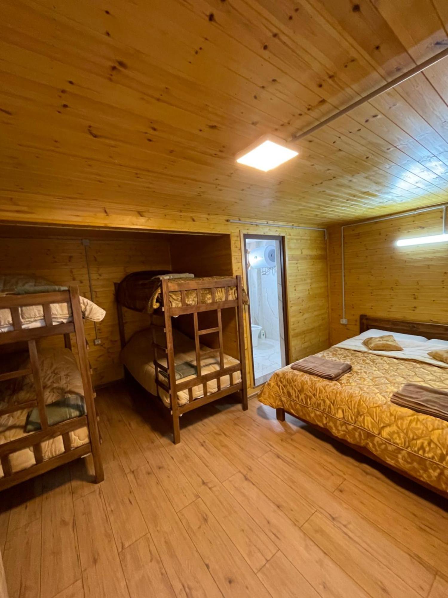 Guri I Lekes Guesthouse Moll' e Shoshit Kültér fotó